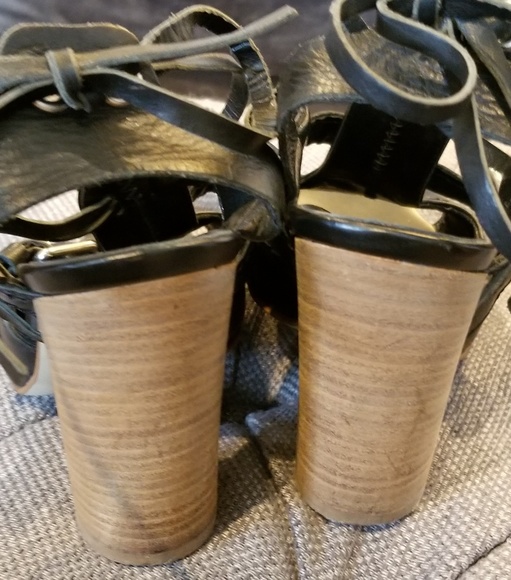 Browns Shoes Couture Collection - Picture 4 of 8